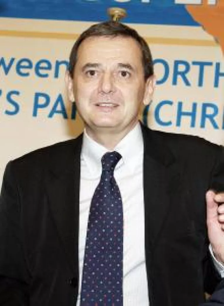 "Europarlamentarii la Raport: Cum ne reprezinta in Europa?"