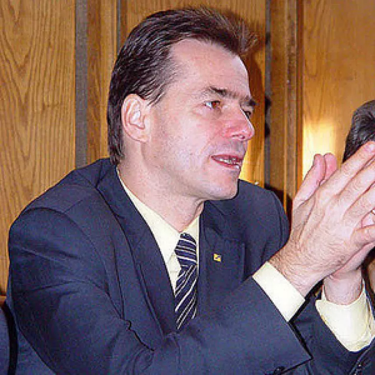 Orban: Romania face un urias pas inapoi, "emanatia Revolutiei", FSN, e din nou la putere