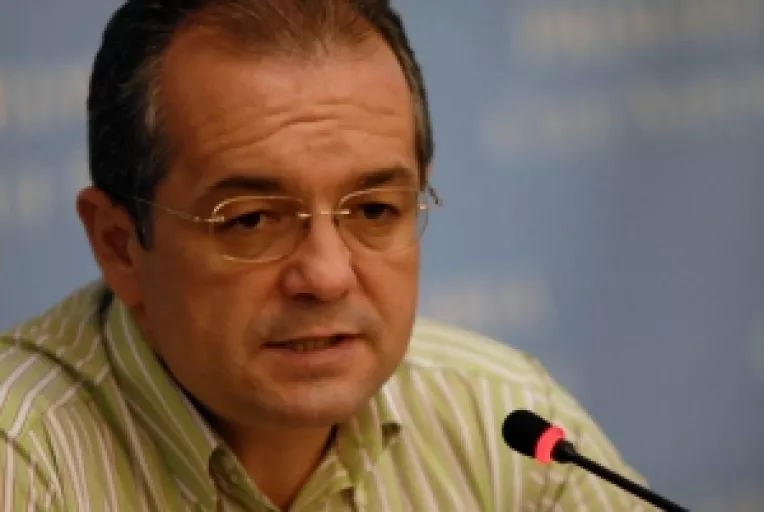 PD-L a atacat Regulamentul Senatului la Curtea Constitutionala