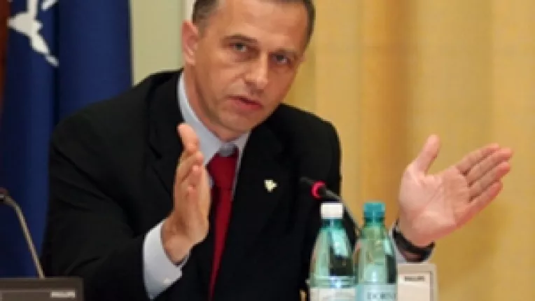 PSD vrea sa sprijine constructia a 50.000 de locuinte sociale, in ciuda refuzului PD-L