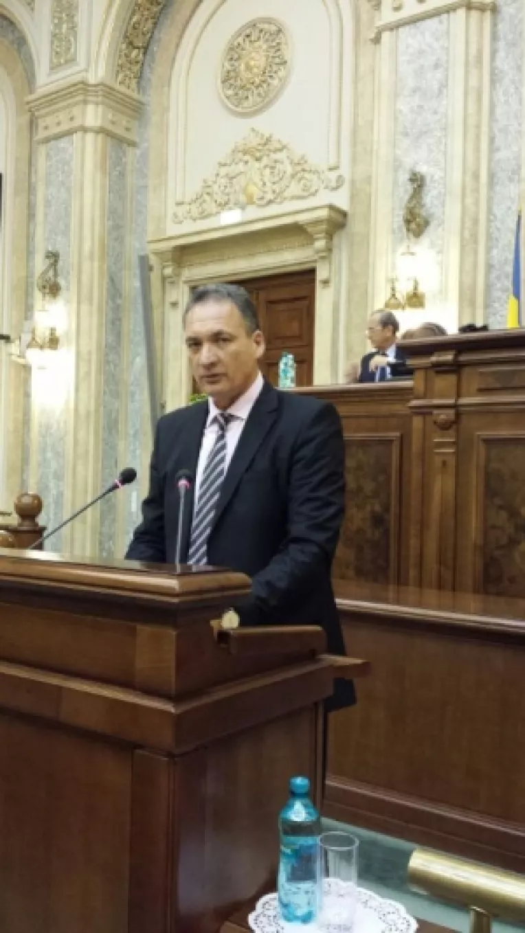 Senatorul Alexandru Cordos: Romania are tineri cu potential extraordinar in domeniul antreprenorial