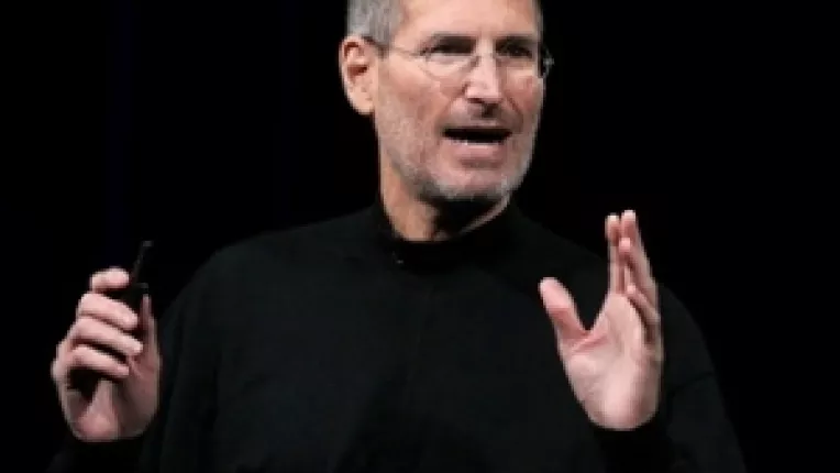 Steve Jobs va avea o statuie din bronz, ce va fi dezvelita pe 20 decembrie, la Budapesta