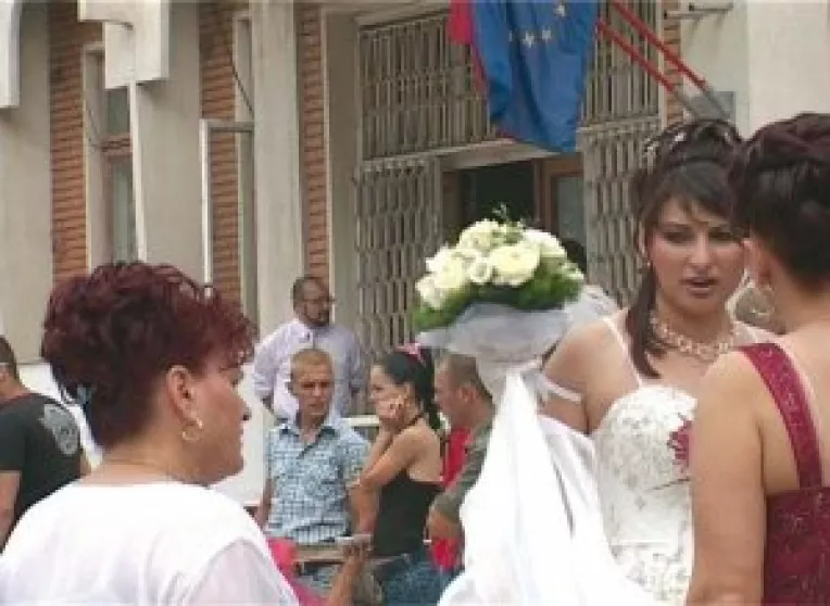 Toaleta de femei se deschide din an in Pasti!